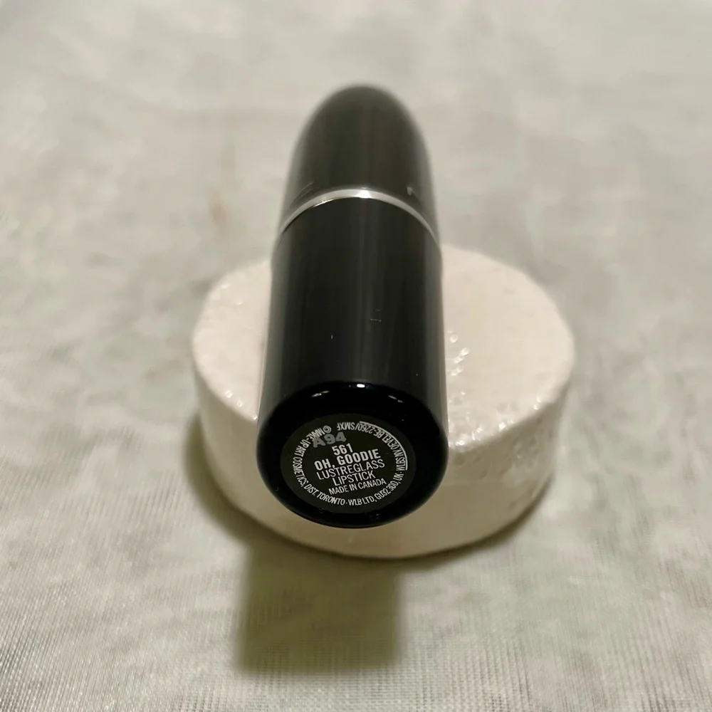 MAC Cosmetics product name
